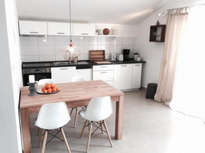  Apartmani Zivaljic  Трогир